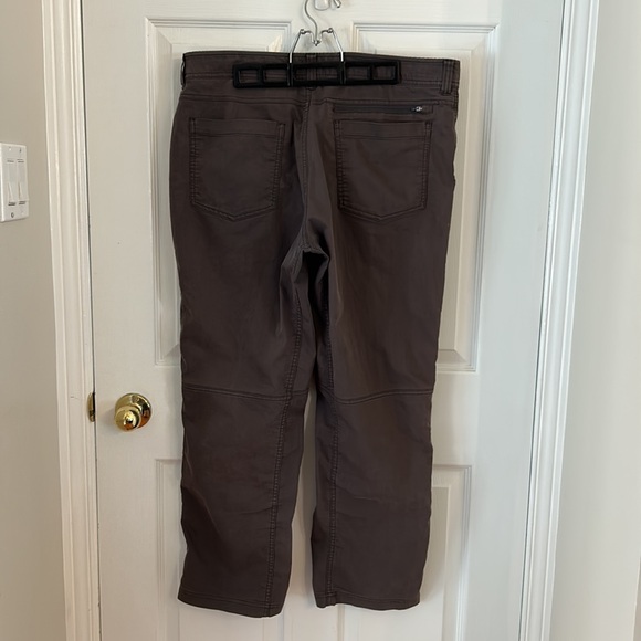 BC Clothing. 36/30 x 28” Inseam. Men’s casual/hiking pants. - Picture 5 of 11